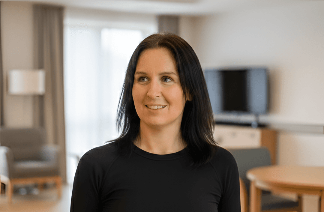 Amanda, Movement Matters instructor, in a care home setting